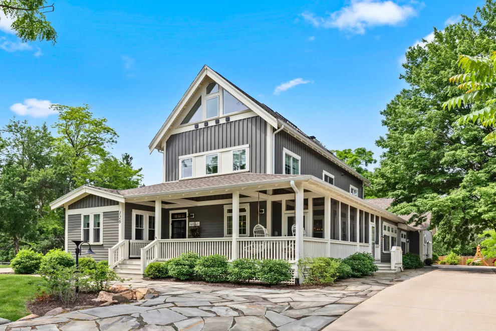 Lake Michigan Home by Ozark Crafted Homes - Photo 3