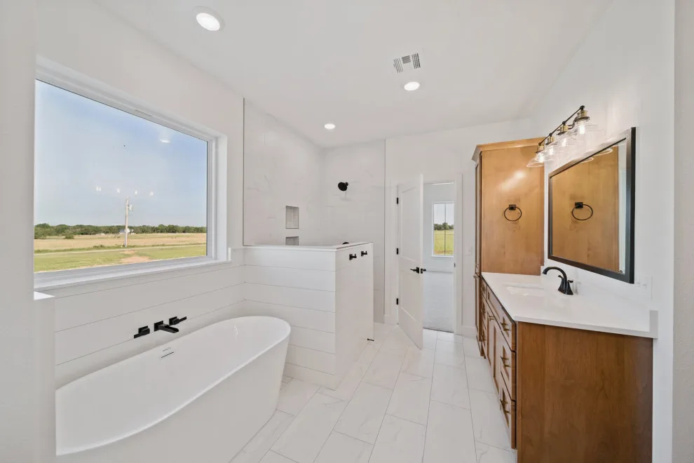 Bespoke Residence Inola Oklahoma by Mahogany Homes - Photo 23