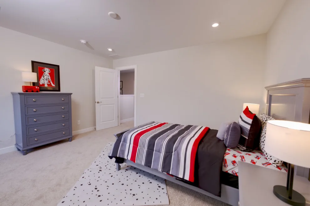 Contemporary National | Bentley Point Highlands by Jagoe Homes Inc. - Photo 8