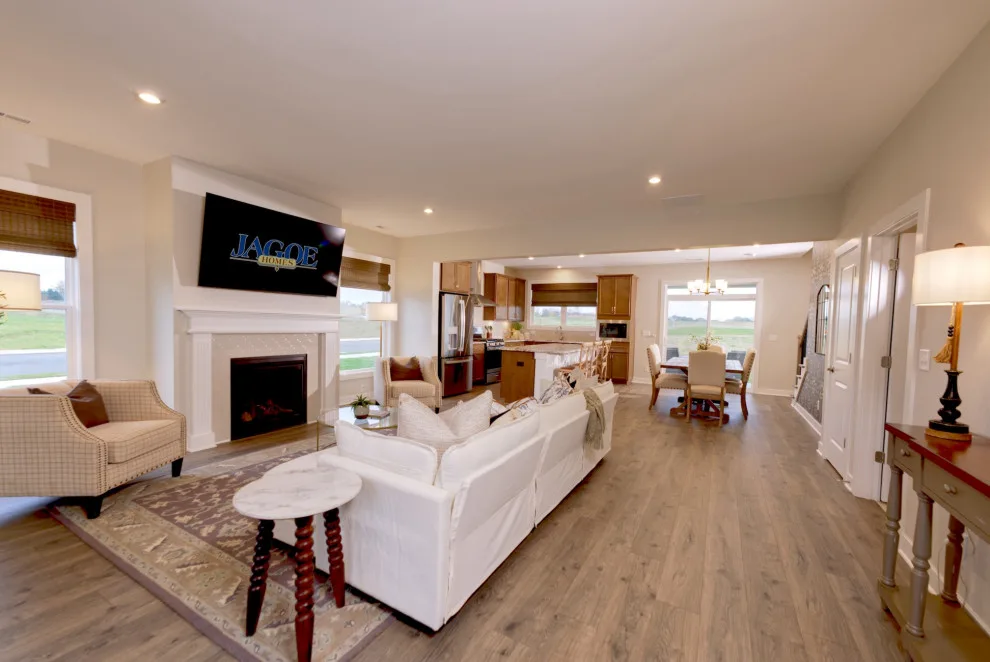 Contemporary National | Bentley Point Highlands by Jagoe Homes Inc. - Photo 9