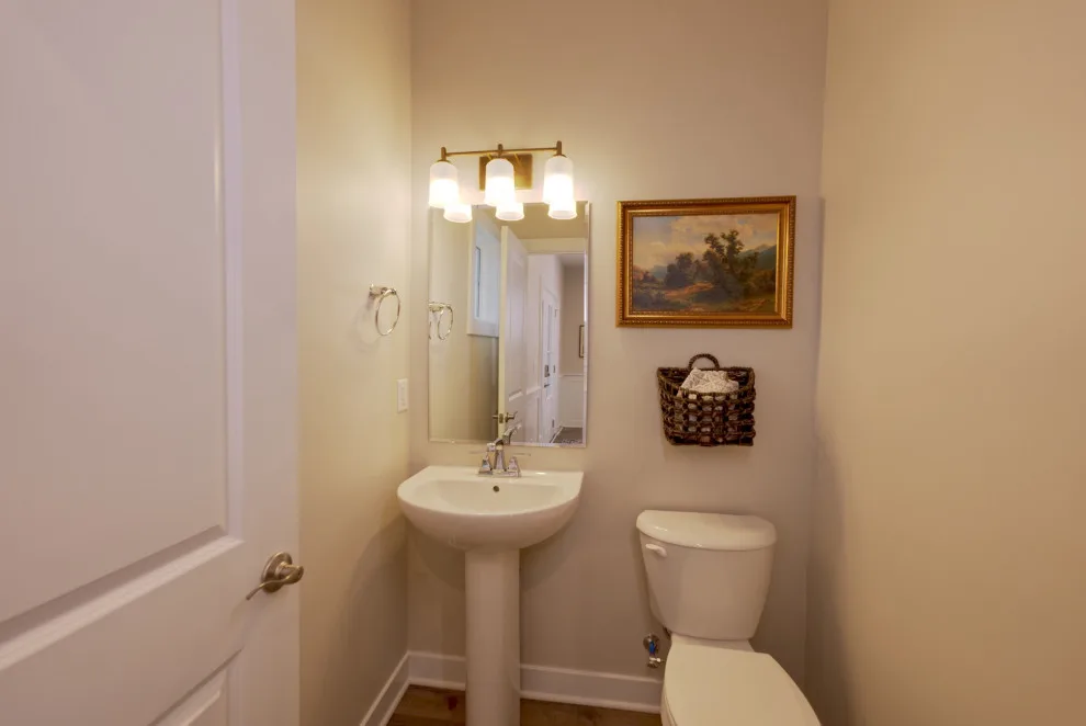 Contemporary National | Bentley Point Highlands by Jagoe Homes Inc. - Photo 34