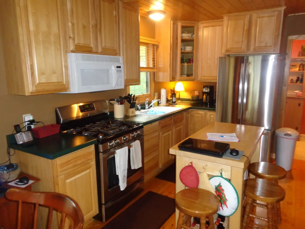 Hanscom Lake Interior Renovation and Front Porch Upgrade by Tice Construction Inc - Photo 10