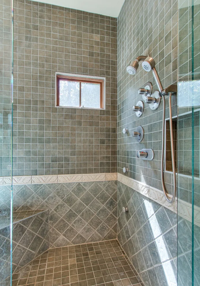 Artisan Residence by CHL Contractors Inc. - Photo 55