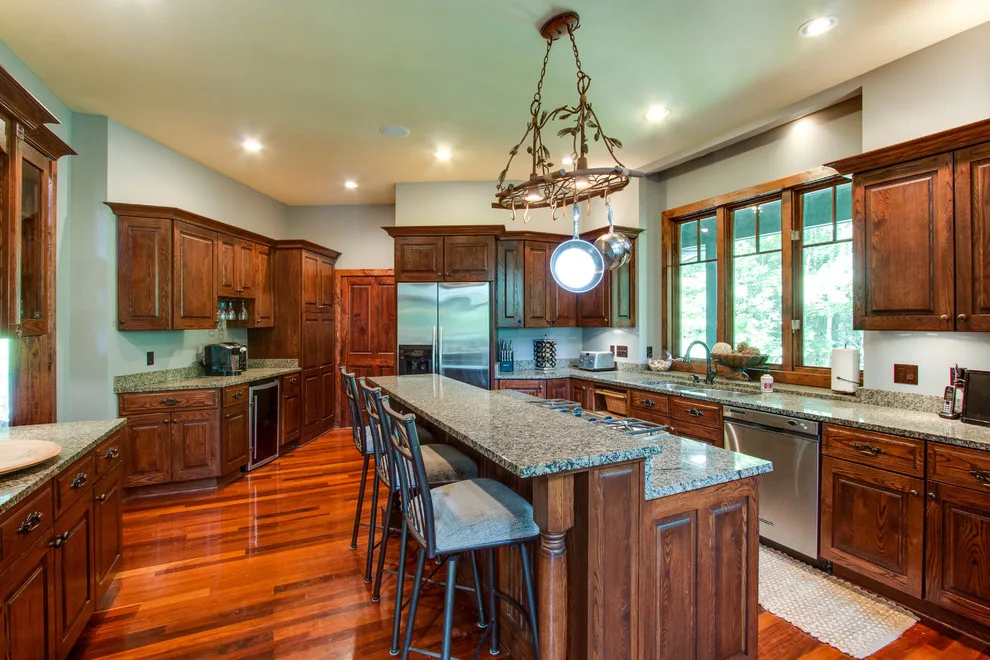 Artisan Residence by CHL Contractors Inc. - Photo 3