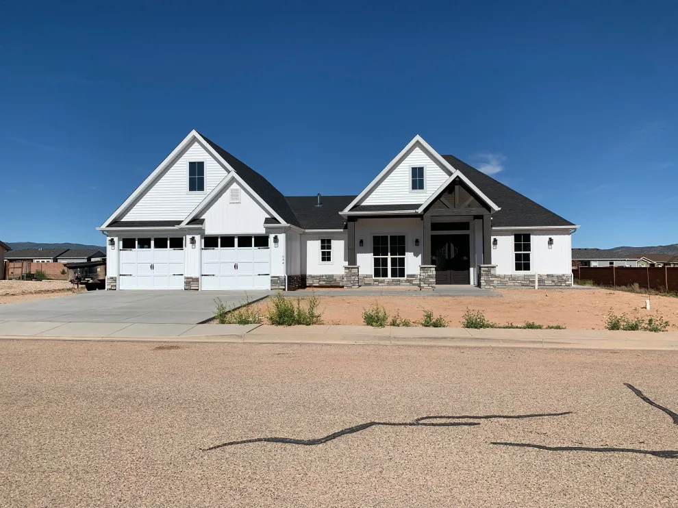 Modern Artisan Residence by Radiant Blue Homes - Photo 5
