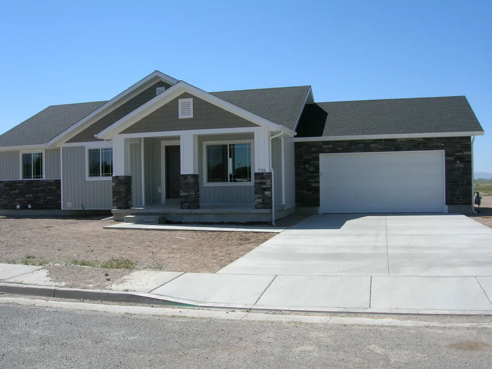 Milford Craftsman Style Residence by Radiant Blue Homes - Photo 5