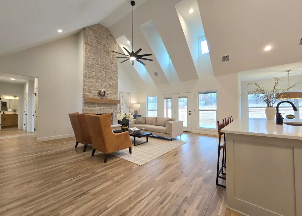 Updated Hickory Layout by Concept Builders, Inc. - Photo 4