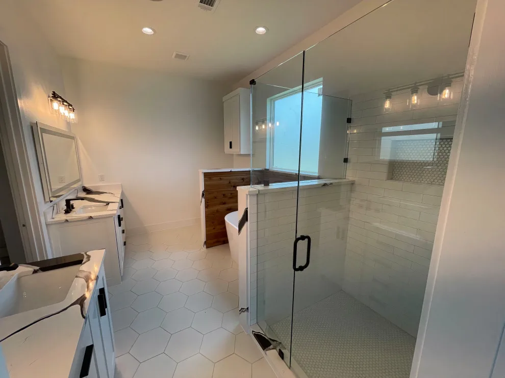 Residential Building Development by Texas Independent Construction - Photo 8
