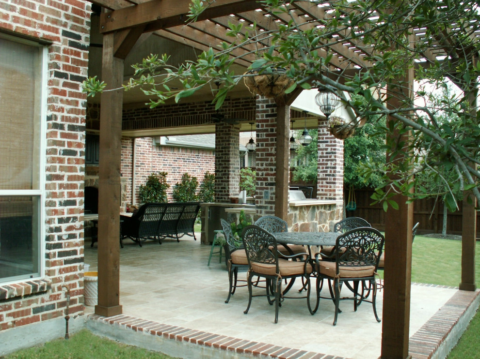 Castle Hills Outdoor Entertainment by LandPatterns, Inc - Photo 4