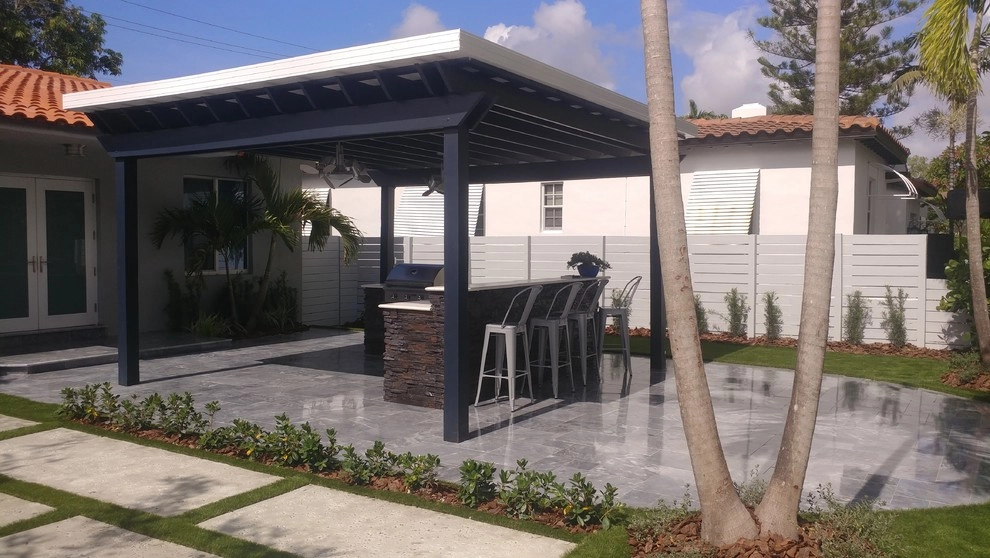 Outdoor Kitchen and Driveway by Amazing Outdoors Miami - Photo 2