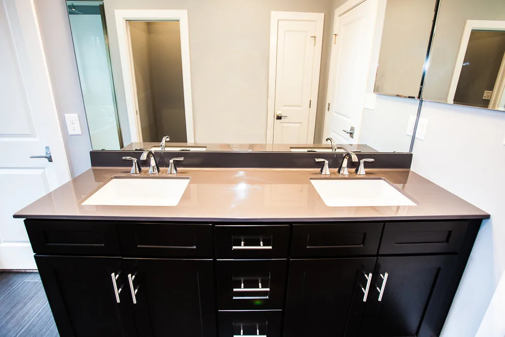Brentwood MO Tailored Energy Efficient Residence by Hibbs Luxury Homes - St Louis, MO - Photo 3