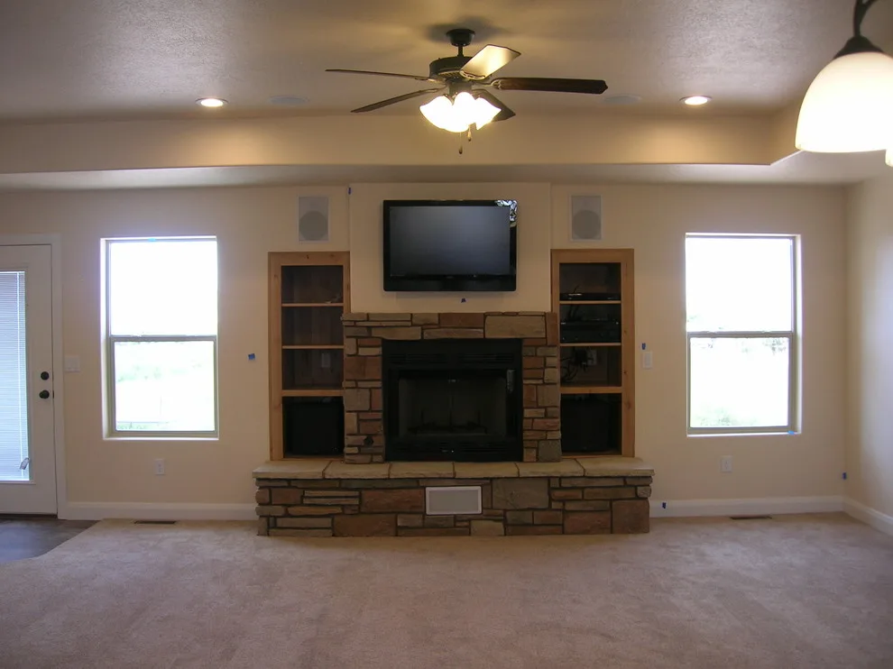 Fresh Residence in Minersville by Radiant Blue Homes - Photo 10