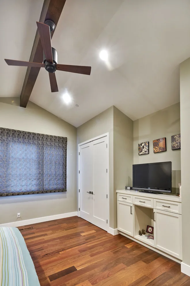 Sunnyvale New Development by Bridgford Construction Inc. - Photo 15