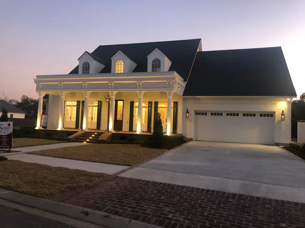 New Orleans Inspired Residence by Braniff Construction - Photo 48