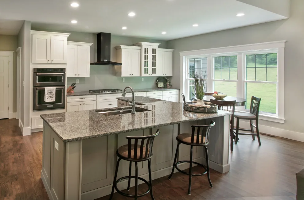 Eureka, MO Traditional Residence by Stockell Custom Homes & Construction - Photo 5