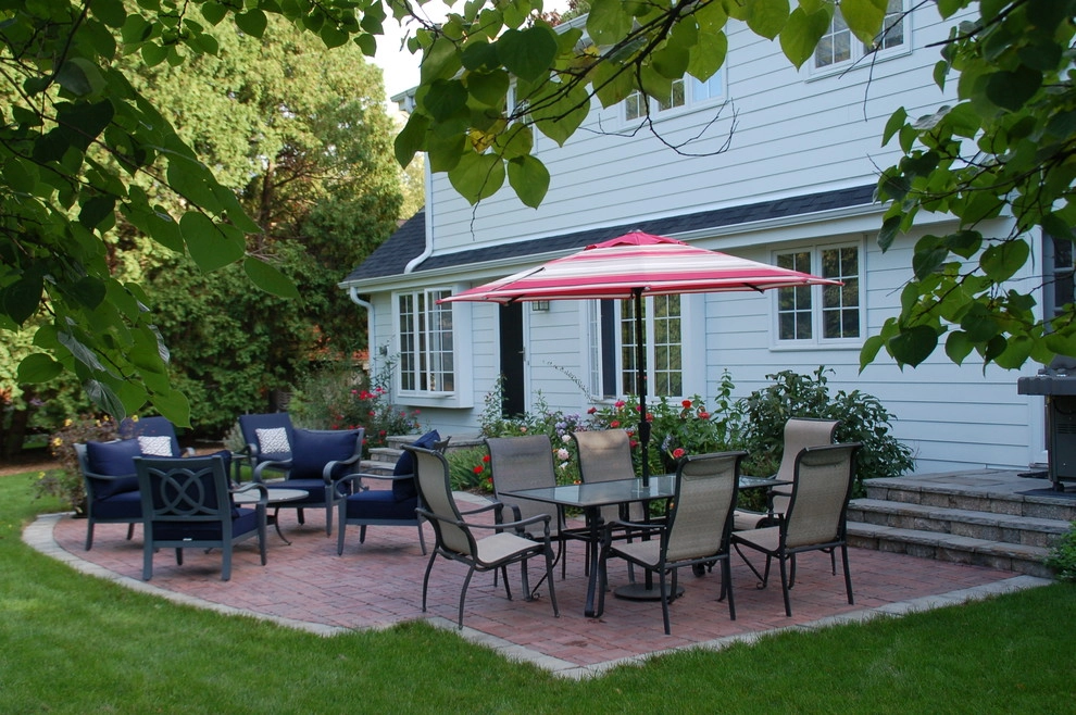 English Garden Patio by Landscape Architecture, LLC - Photo 3