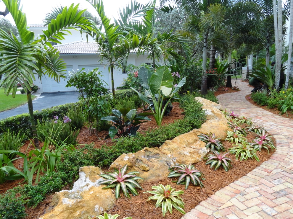 A Modern Landscape by Amazing Outdoors Miami - Photo 5