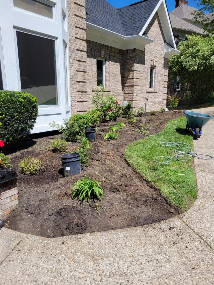 Alberto Alavez Professional Lawn Services LLC 17 by Alberto Alavez Professional Lawn Services LLC - Photo 25
