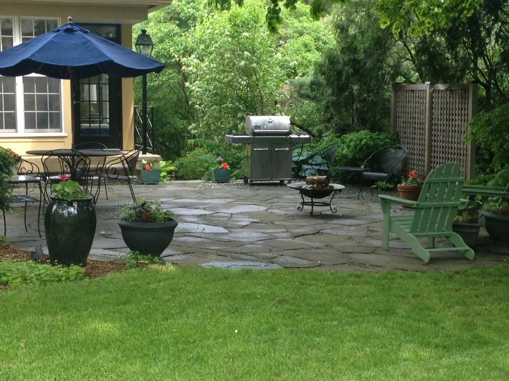 Bluestone Patio Retreat by Landscape Architecture, LLC - Photo 4
