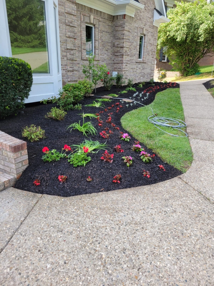 Alberto Alavez Professional Lawn Services LLC 17 by Alberto Alavez Professional Lawn Services LLC - Photo 15