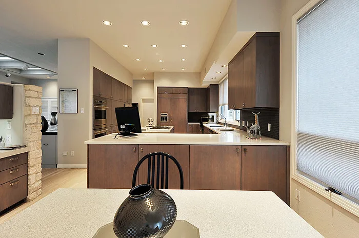 Northwest Hills Kitchen Renovation by Katz Builders, Inc. - Photo 9