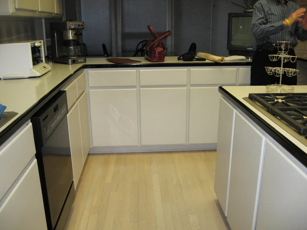 Northwest Hills Kitchen Renovation by Katz Builders, Inc. - Photo 15