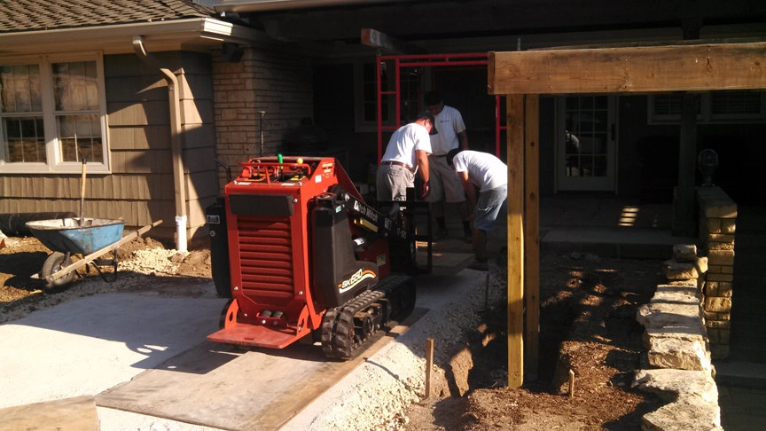 Salina, KS Residential Backyard Craftsman Design by Landscape Consultants LLC - Photo 8