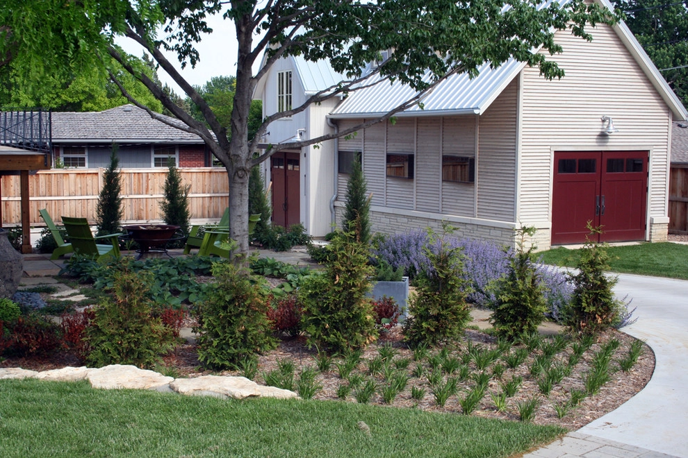 Salina, KS Residential Backyard Craftsman Design by Landscape Consultants LLC - Photo 13