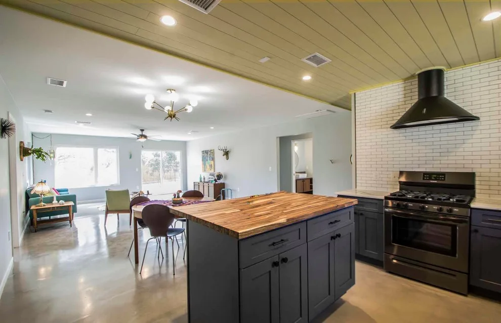 Maple Grove by QuarterLab Design Build - Photo 4