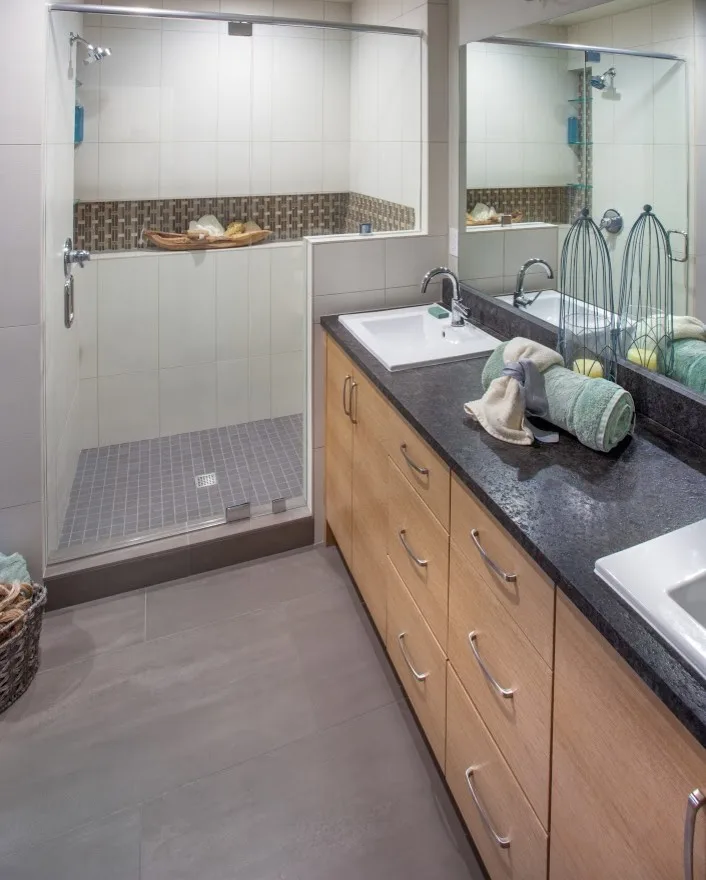 Oak Knoll Residence by Bella Homes Custom Construction And (Re)Design - Photo 4