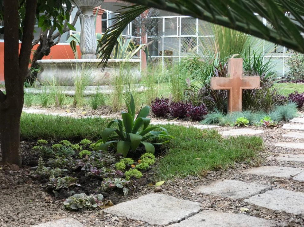 CASA LILIA by Aveille Landscape - Photo 2