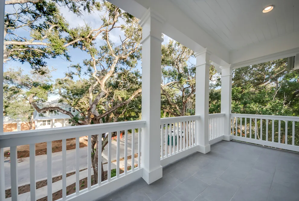 Coastal Summit Transitional by Riverside Homes Custom - Photo 13