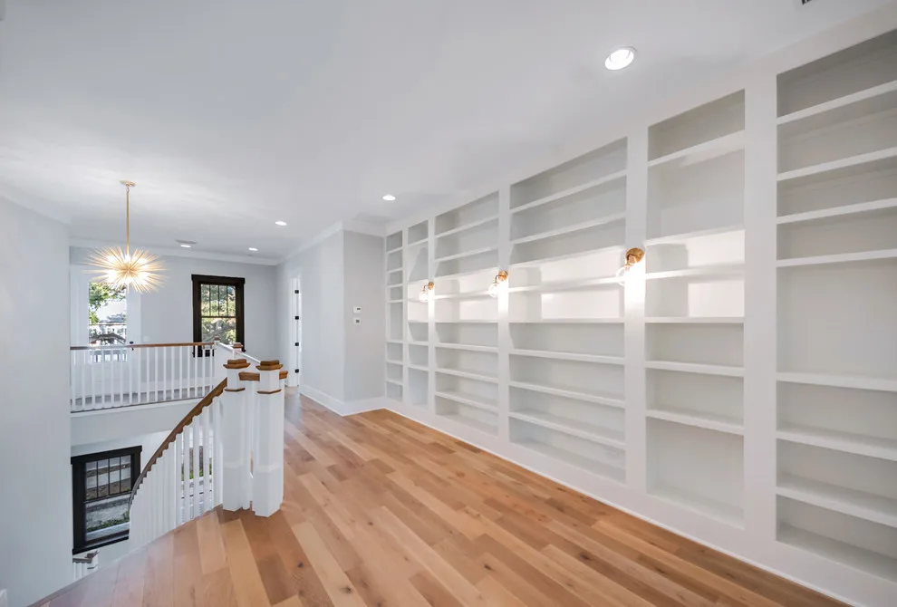 Coastal Summit Transitional by Riverside Homes Custom - Photo 17