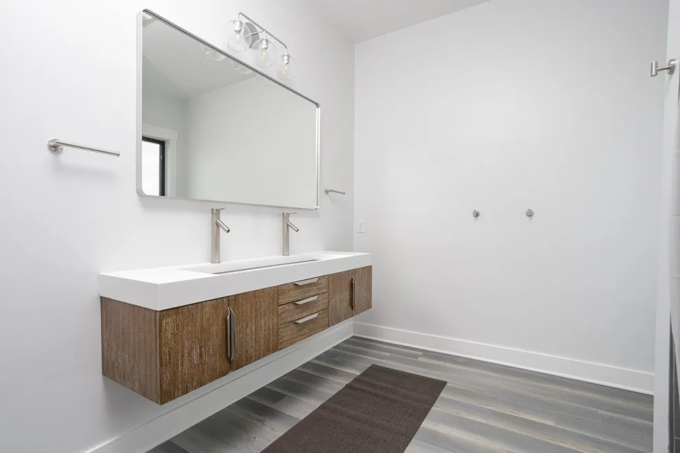Seas by Tab Winborne Corporation - Photo 6
