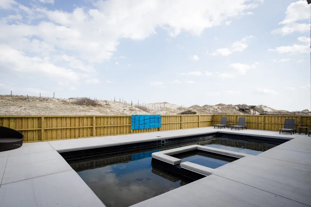 Seas by Tab Winborne Corporation - Photo 3