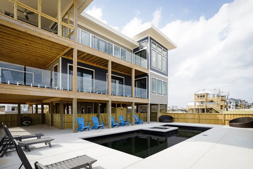 Seas by Tab Winborne Corporation - Photo 17