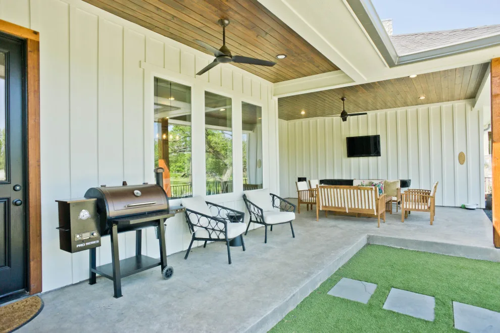 Modern Farmhouse at Olde Mill Crossing by Will Steed Homes, Inc. - Photo 15