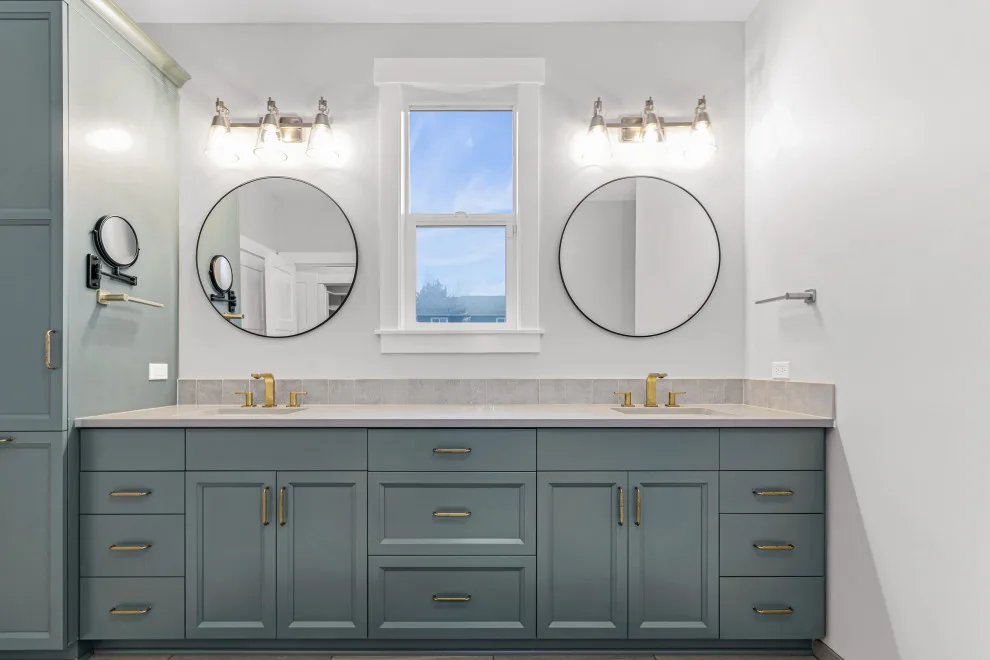 Olympia Bespoke Residence by Freese Custom Homes LLC - Photo 8
