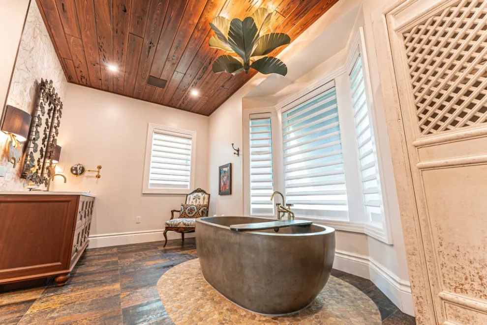 Bespoke Residence - Sarasota, Florida by Glenn Layton Homes - Photo 2