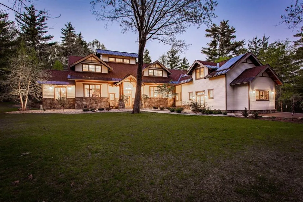 Saratoga Escape by Capital Construction Inc - Photo 3