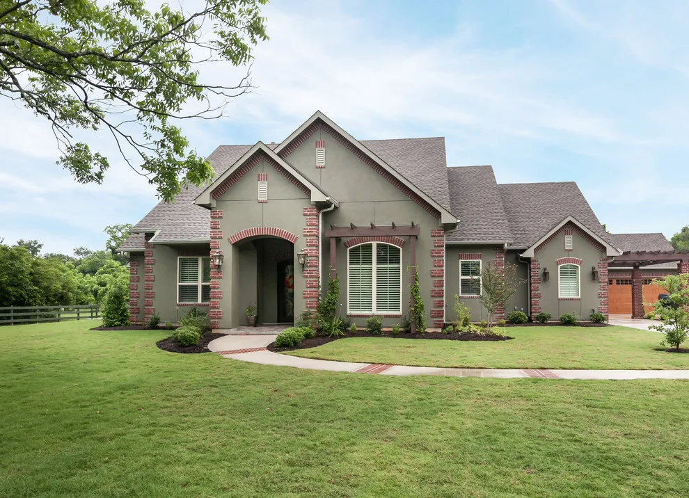Arrow Custom Homes, Inc. - Photo 7