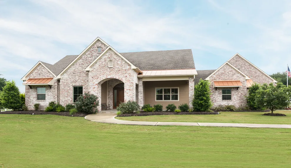 Outdoor Imagery by Arrow Custom Homes, Inc. - Photo 6