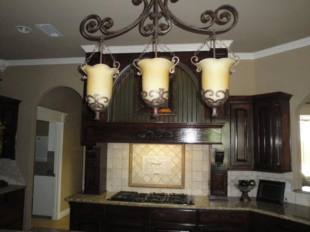 Bespoke Classic Kitchens by Roten Homes, Inc. - Photo 2