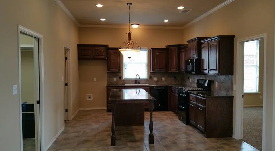 Bespoke Classic Kitchens by Roten Homes, Inc. - Photo 18