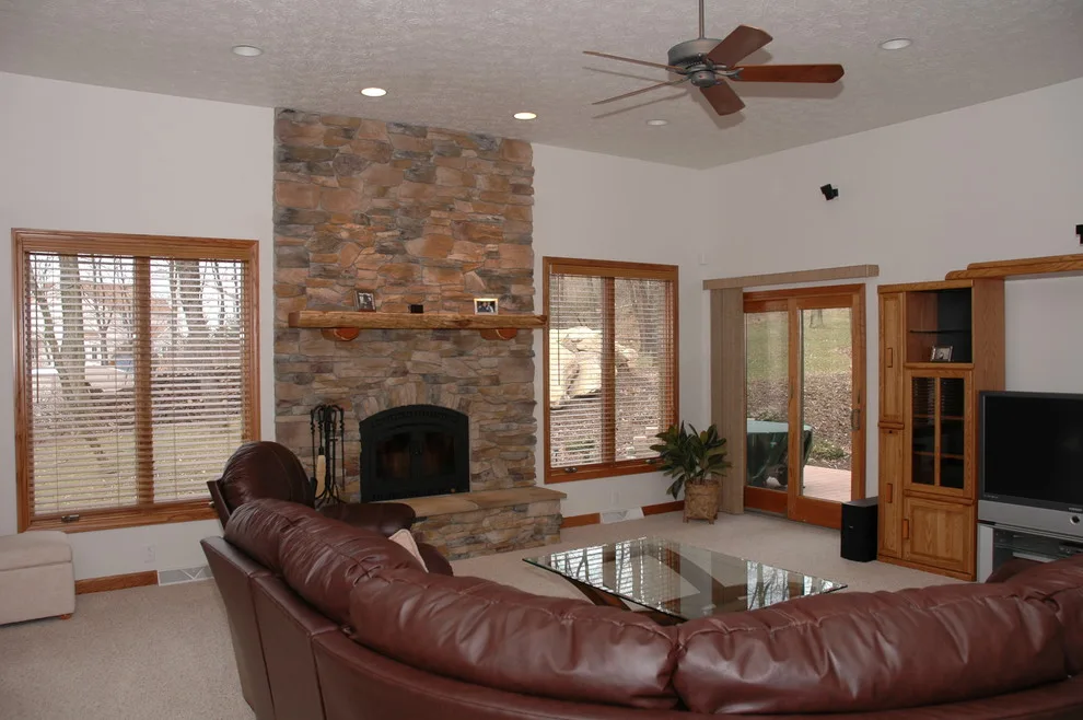 Togo Custom Homes - Photo 3