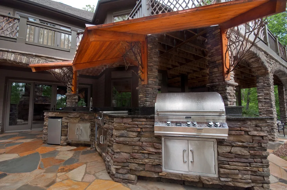 Hillcrest Homes Of Keowee Inc. - Photo 3