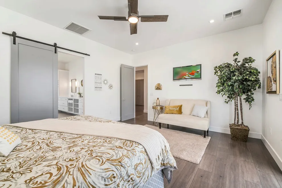Phoenix Custom Home by Ruiz & Nicholson Construction, LLC - Photo 4