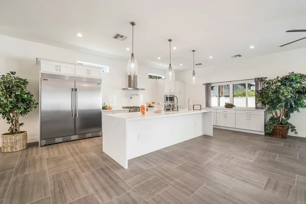 Phoenix Custom Home by Ruiz & Nicholson Construction, LLC - Photo 16