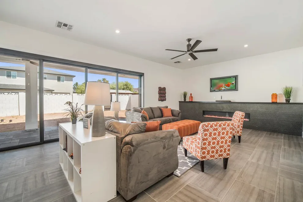 Phoenix Custom Home by Ruiz & Nicholson Construction, LLC - Photo 3