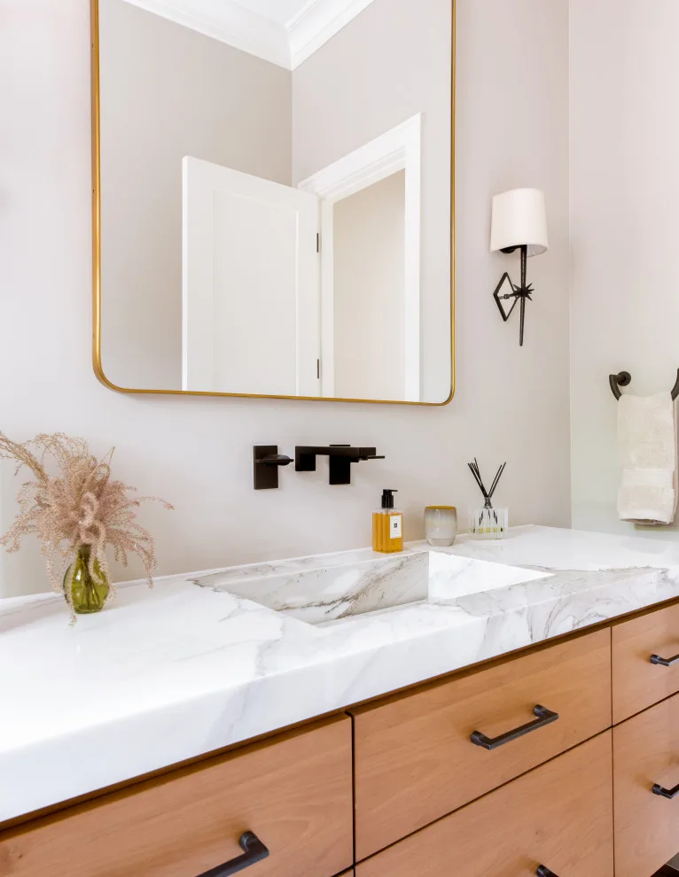 Park Cities Transitional Haven by Hawkins-Welwood Homes - Photo 5